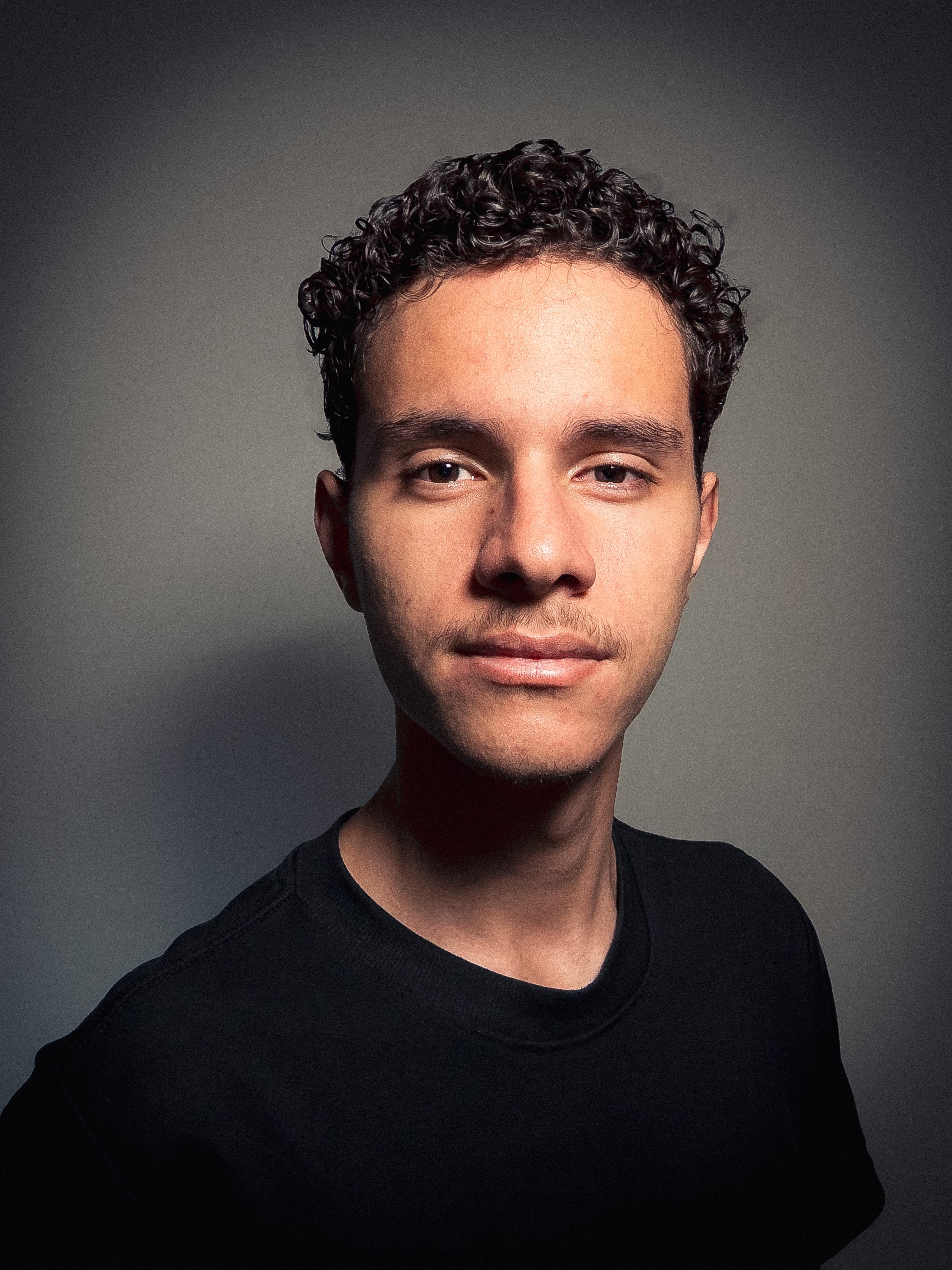 Retrato de Luís Eduardo, fundador da Lemos